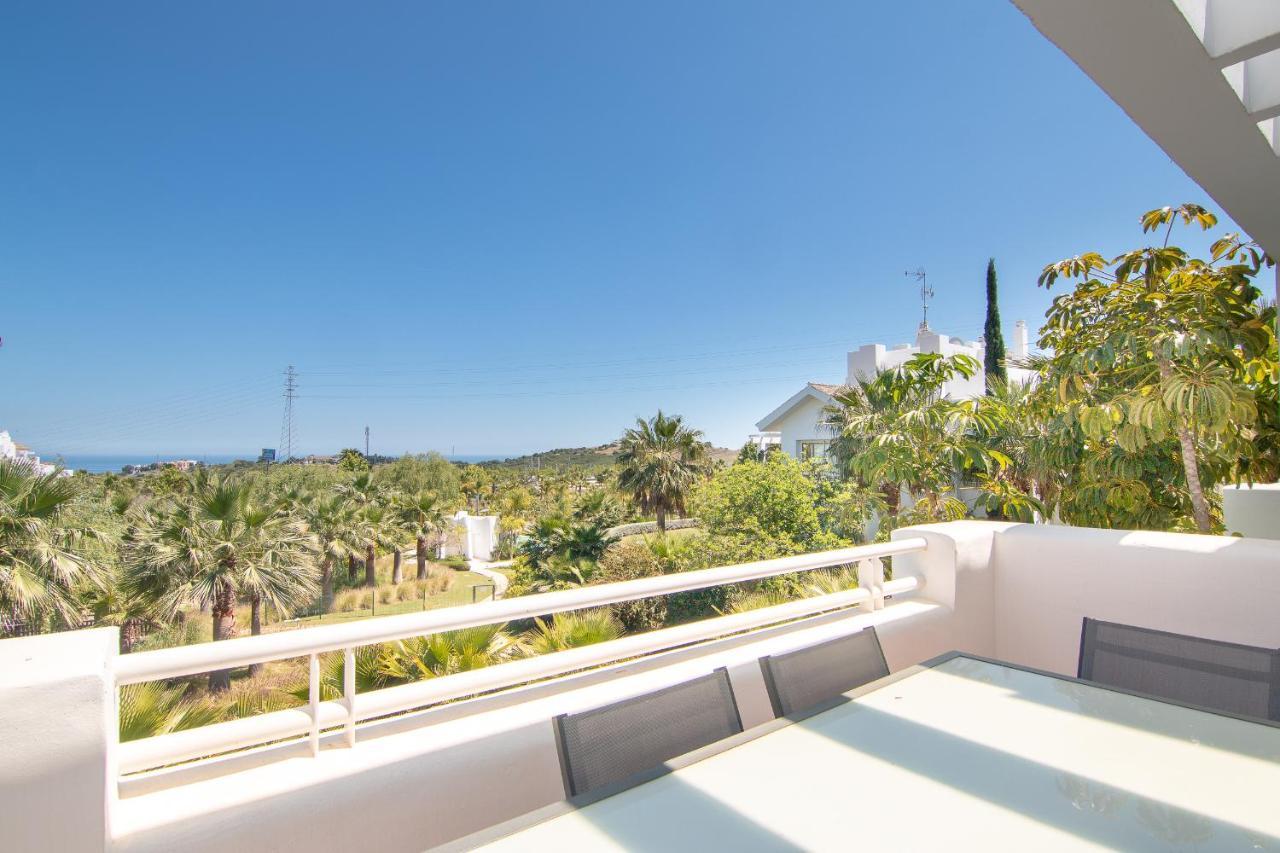 2237-Modern Apt With Private Beach エステポナ エクステリア 写真